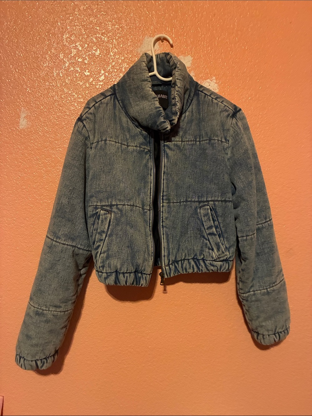 Sweet Habit Denim-Effect Cropped Puffer Jacket - Light Blue